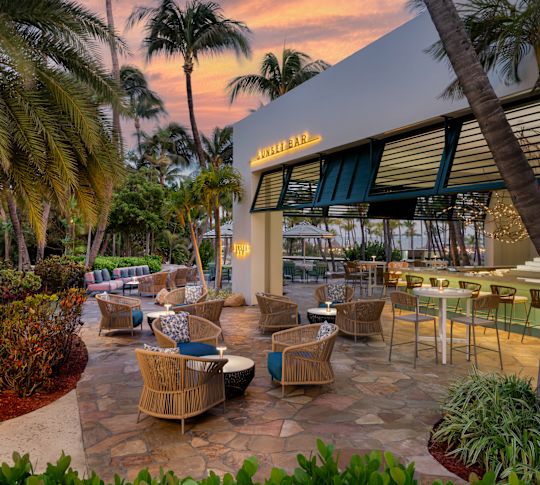 Dining & Drinks | Hilton Aruba Caribbean Resort & Casino Beach Hotel